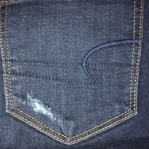 AE distresses legging jeans